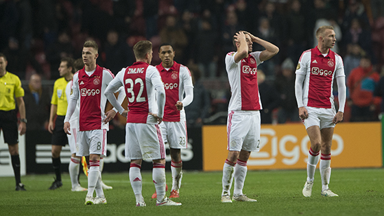 花队的一名 花队的一名