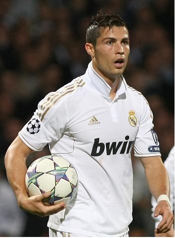 东部竞争格 东部竞争格