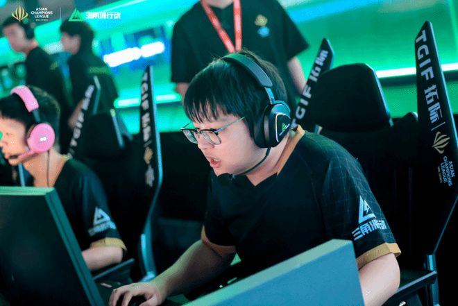 外界的广泛 外界的广泛