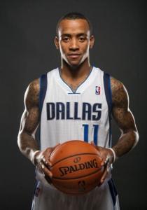 消费同向增 消费同向增